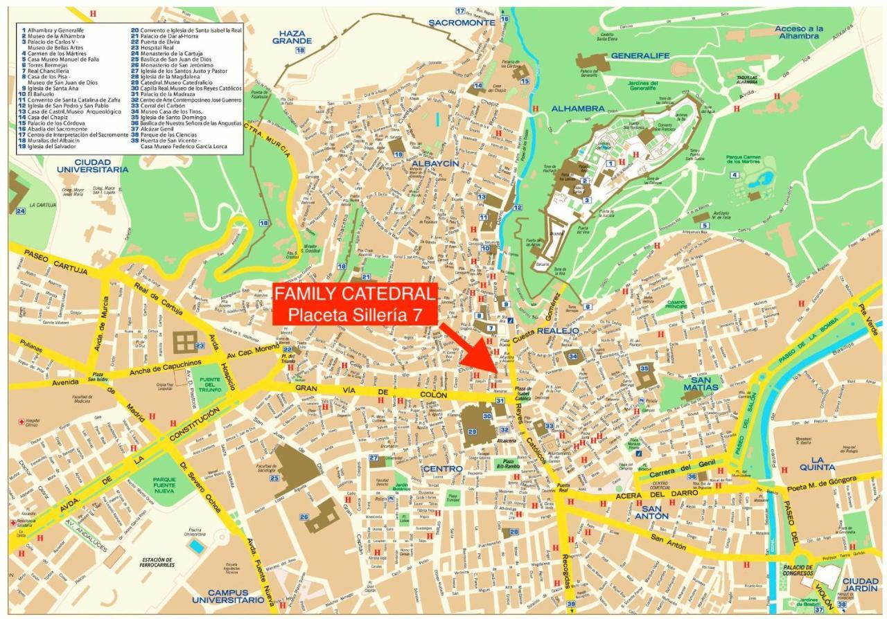 Family Catedral Centro Apartment กรานาดา ภายนอก รูปภาพ