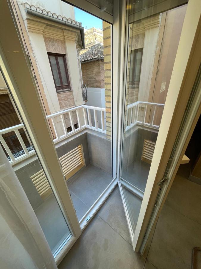 Family Catedral Centro Apartment กรานาดา ภายนอก รูปภาพ