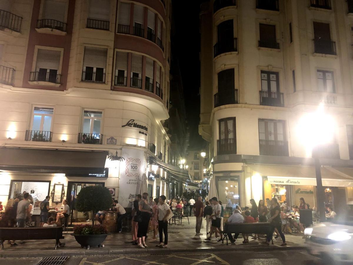 Family Catedral Centro Apartment กรานาดา ภายนอก รูปภาพ