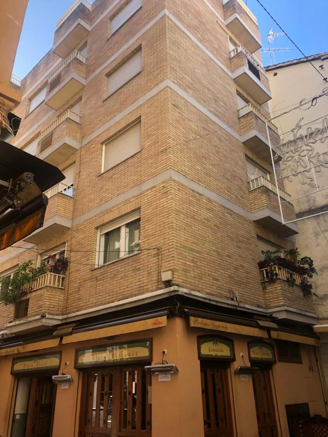 Family Catedral Centro Apartment กรานาดา ภายนอก รูปภาพ