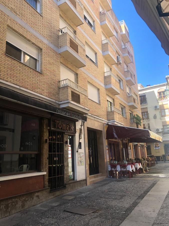 Family Catedral Centro Apartment กรานาดา ภายนอก รูปภาพ